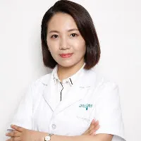潘洁