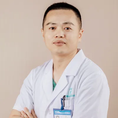 陈雄