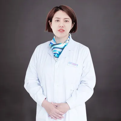 吴雪英