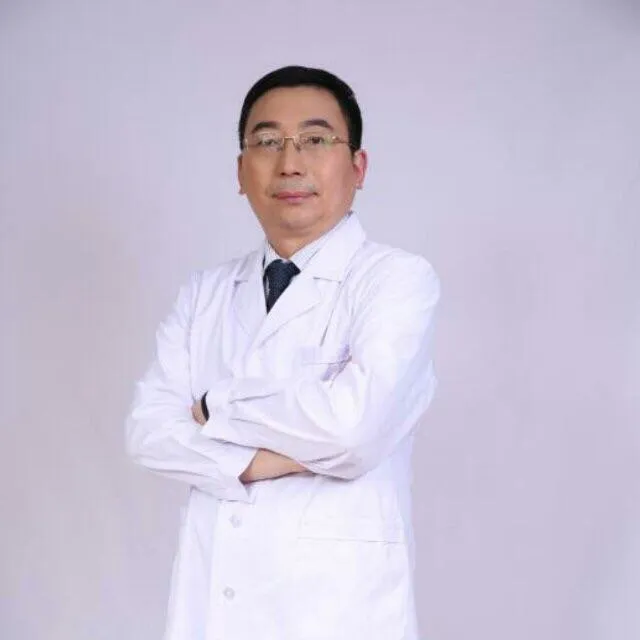 黄罡