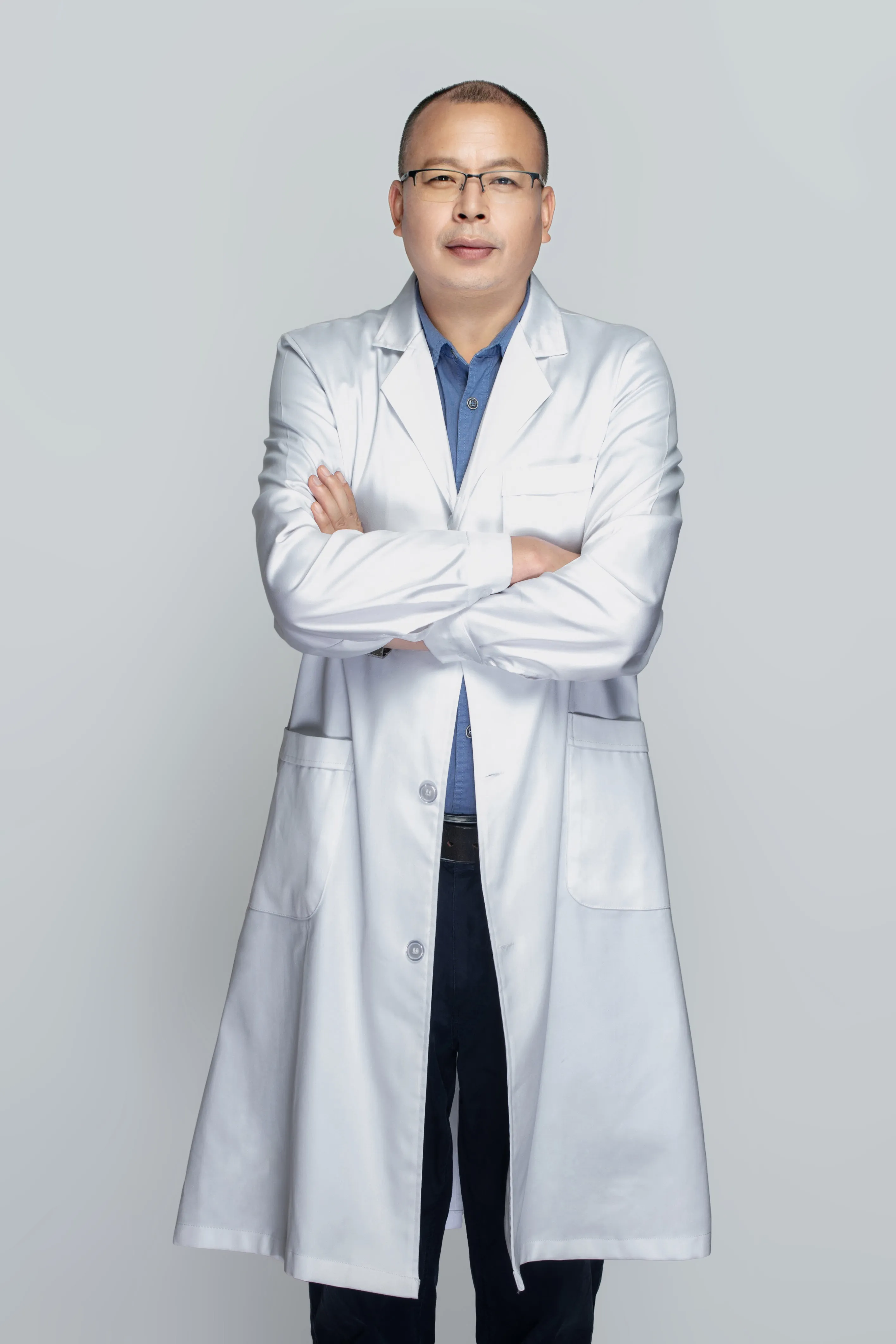 邓东伟