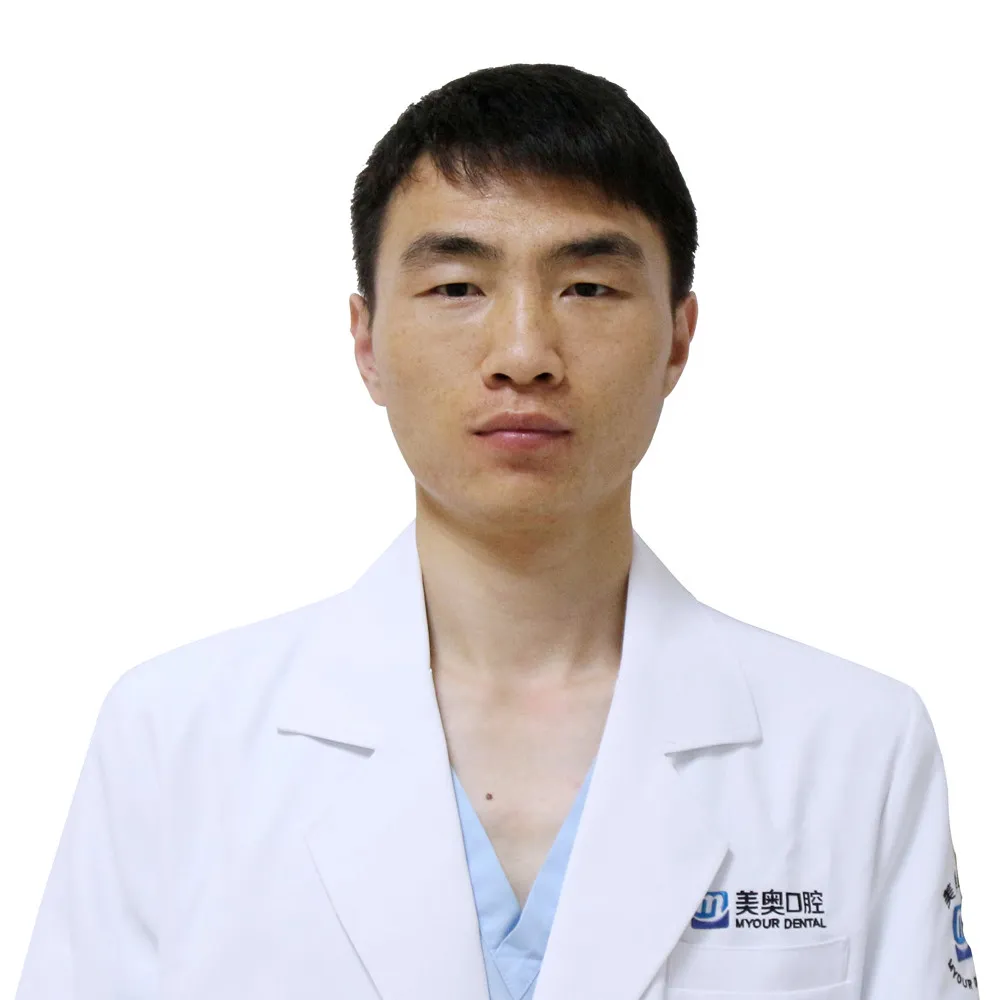李艳杰