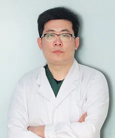 李斌
