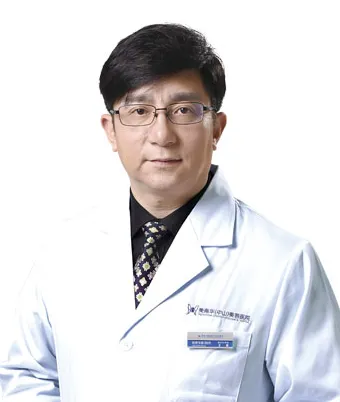 王斌