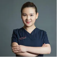 李佳
