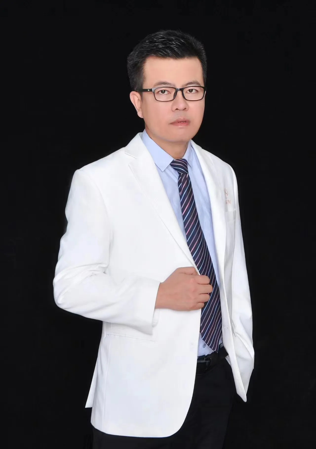 郑建新