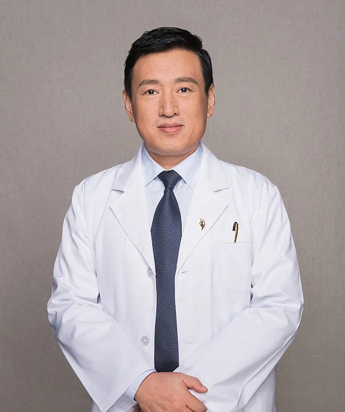 李明