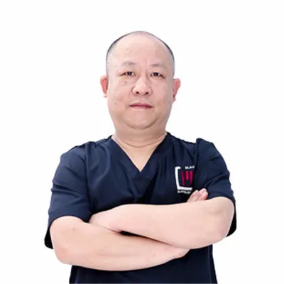 陈清华