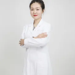 黄蕾