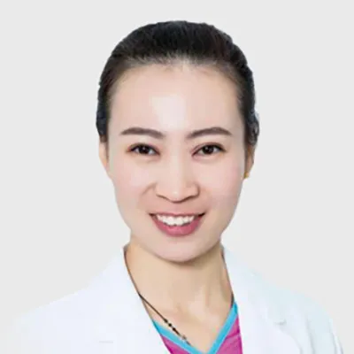 邱华