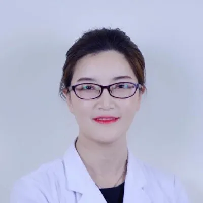 李凡