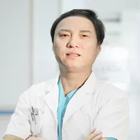 陈伯华