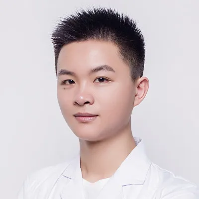 蔡朋