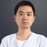黄亮