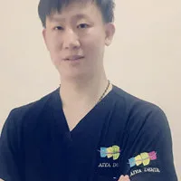 史腾飞