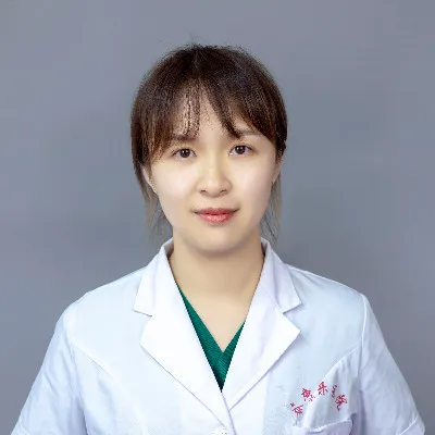 陈璐