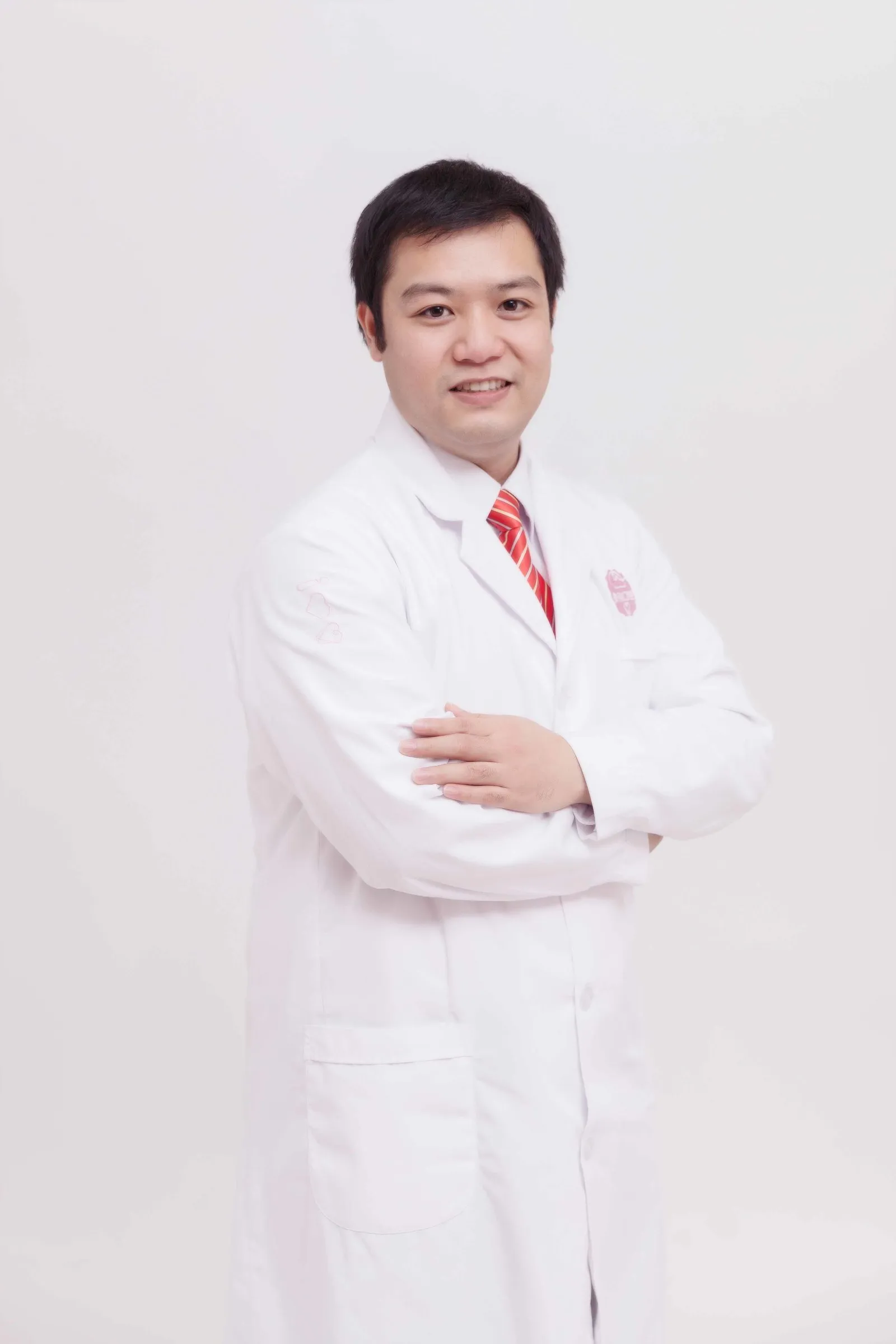 龙志